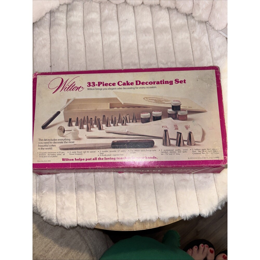 Vintage 1974 Wilton Sugar Plum Cake Decorating Kit Set with Box & Many Extras" - Picture 8 of 9